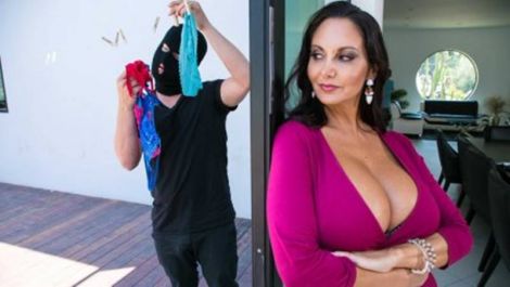 Проник в чужой дом чтобы поживиться золотишком, но нашел там только голодную на еблю милфу